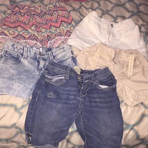 Girls shorts bundle size medium 7/8